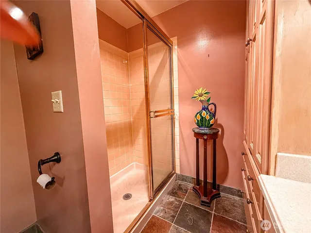 $424,500 | 266 Quillayute Place, La Conner, WA 98257