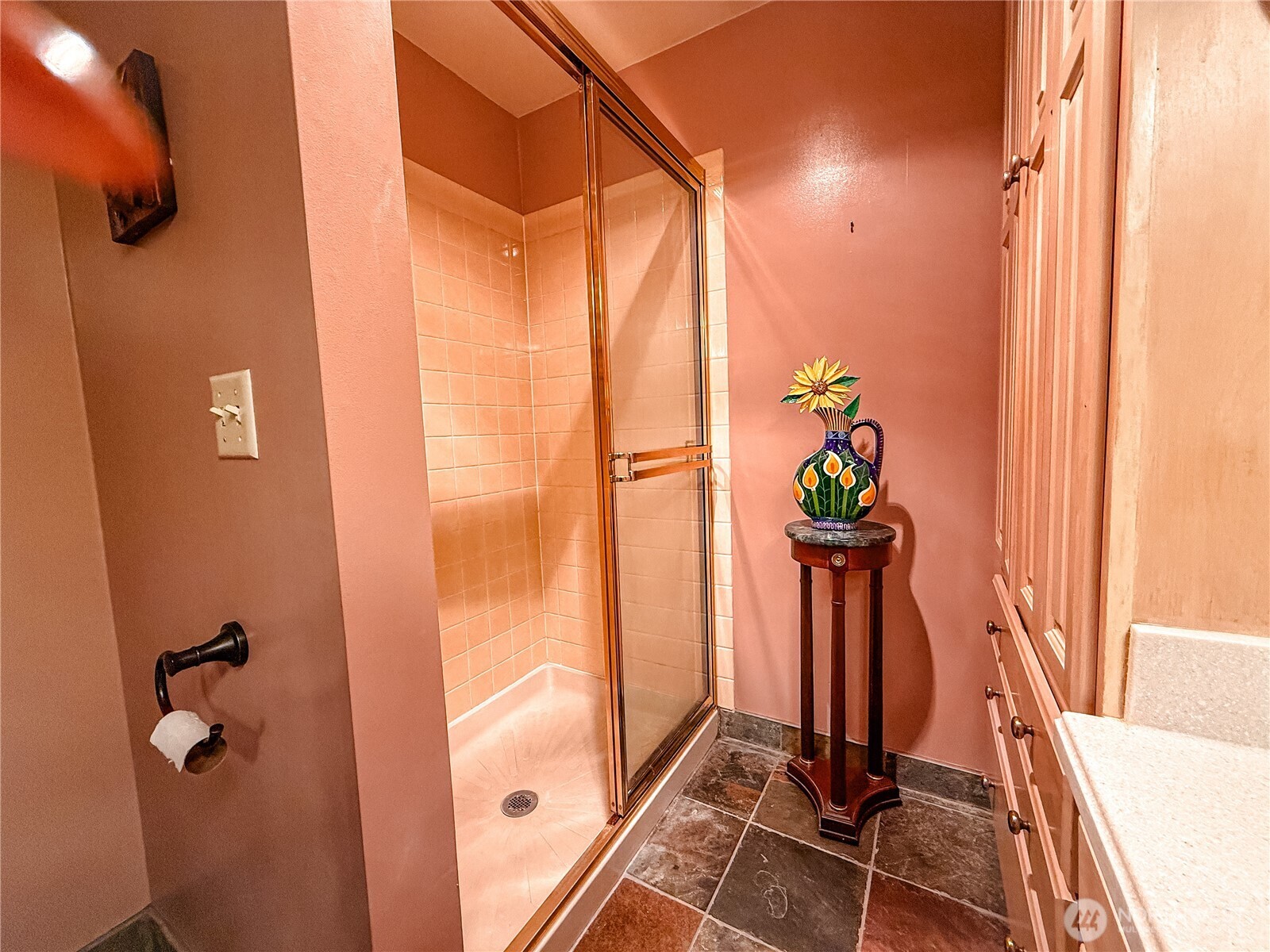 266 Quillayute Place La Conner, WA 98257 - Photo 10 of 17 a view of bathroom with a shower