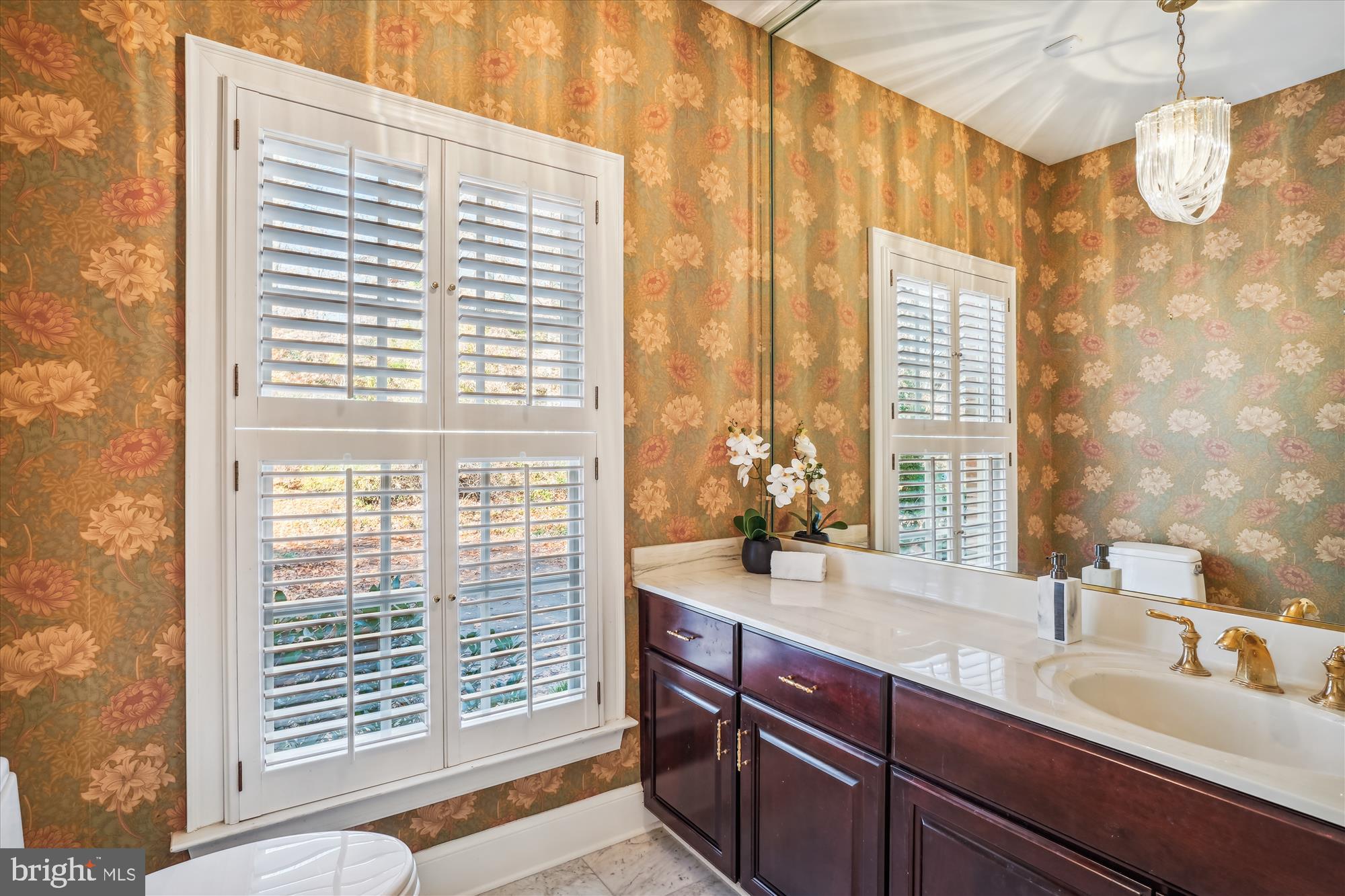 8711 Burning Tree Road Bethesda, MD 20817 - Photo 28 of 43 Powder Room