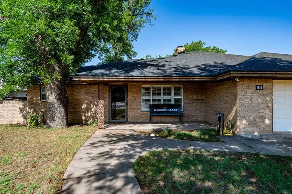 $150,000 | 605 North Cleveland Avenue, Rotan, TX 79546