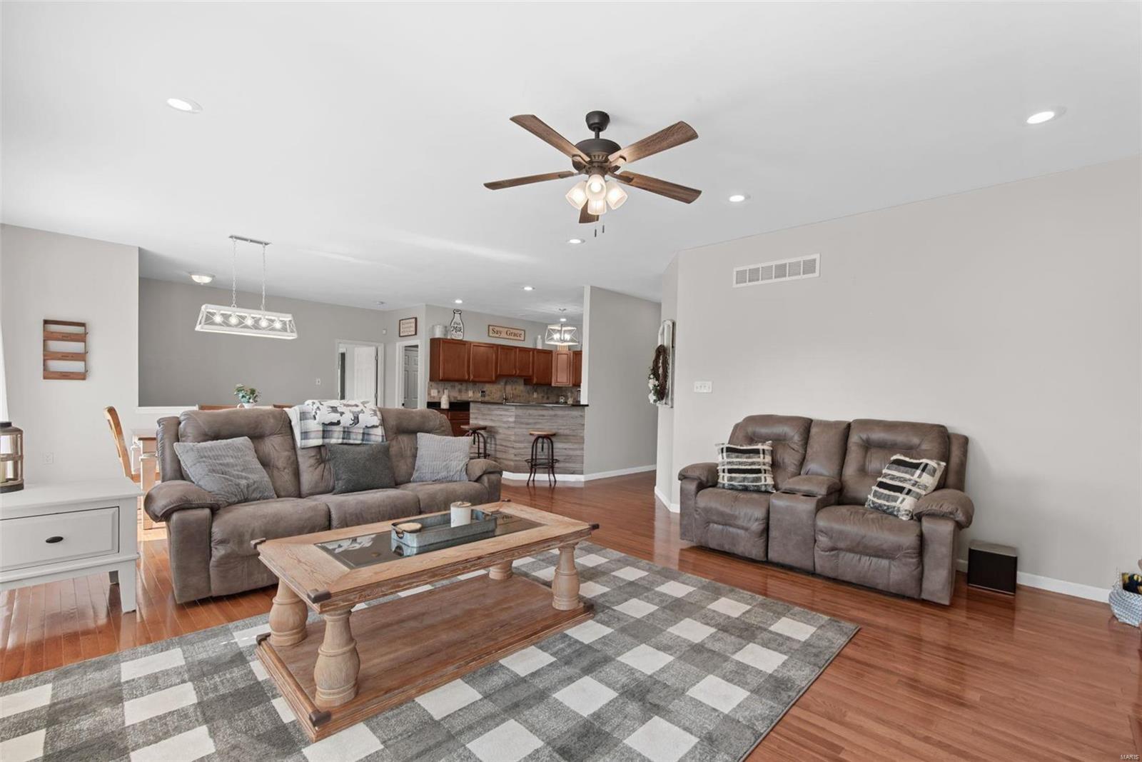 206 Reliance Road Wentzville, MO 63385 - Photo 15 of 39 Gallery Image 15