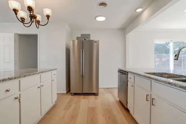 $2,500 | 4008 26th Street, Lubbock, TX 79410