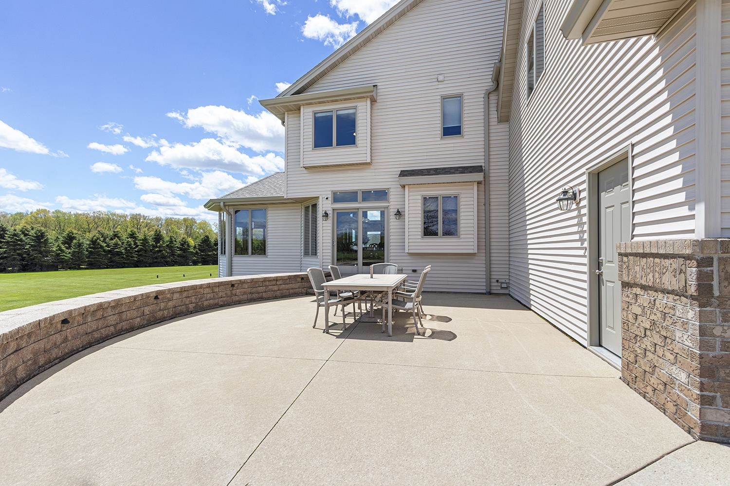 W7415 Ridgetop Drive Neenah, WI 54956 - Photo 42 of 55