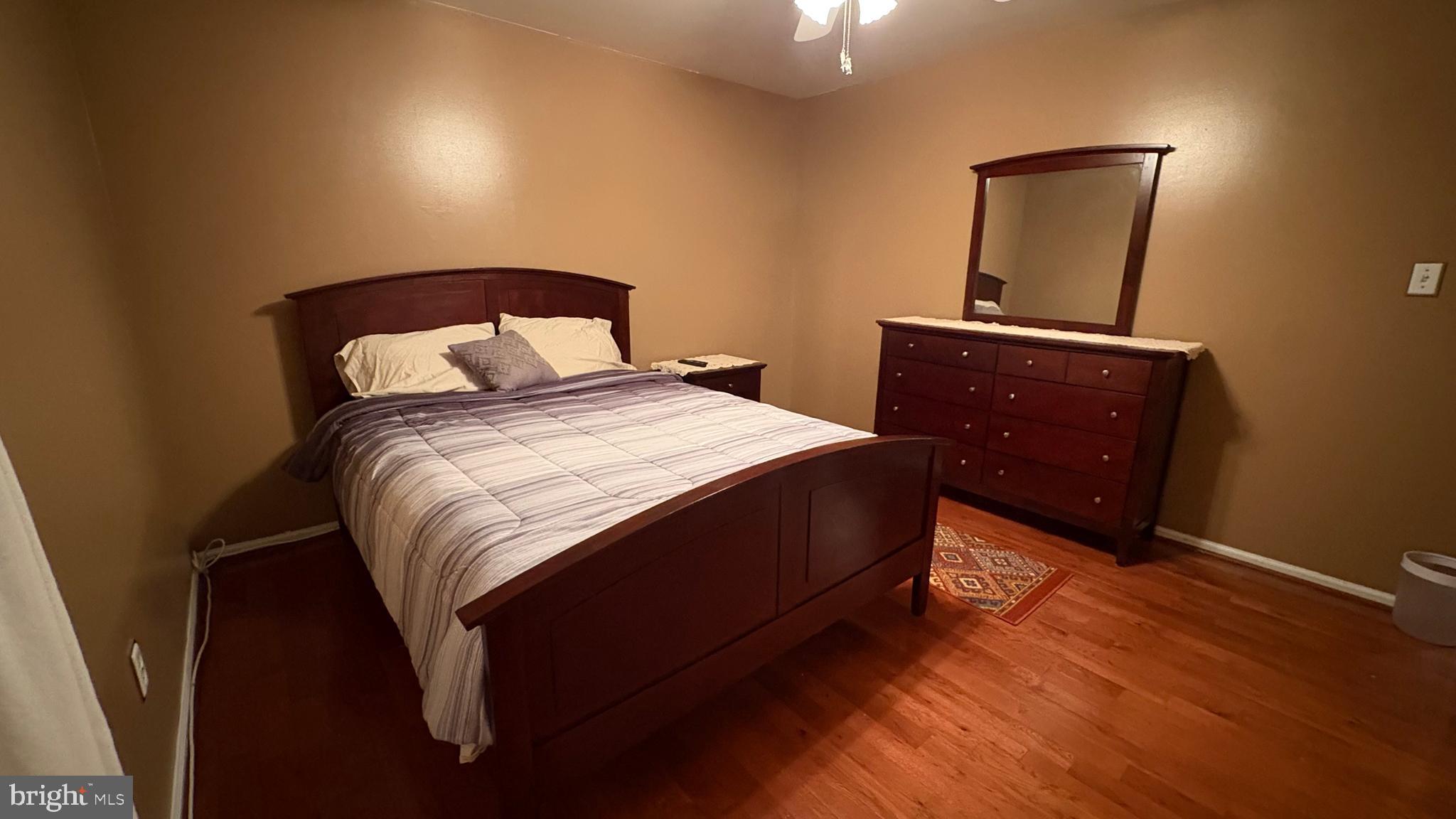 7502 Milligan Lane Clinton, MD 20735 - Photo 11 of 16 Guest Room