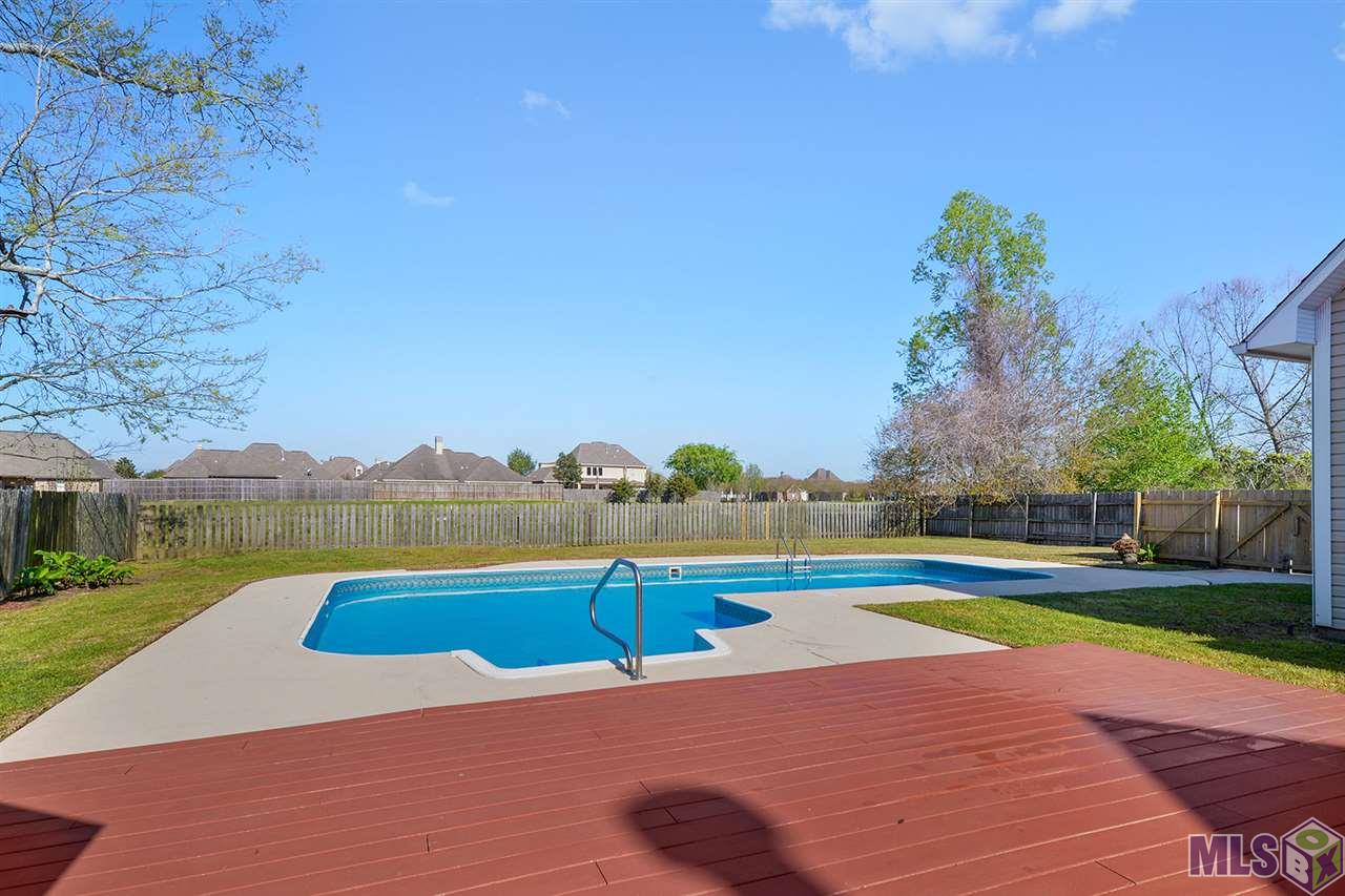 9142 Rose Place Baton Rouge, LA 70809 - Photo 16 of 17 Gallery Image 16