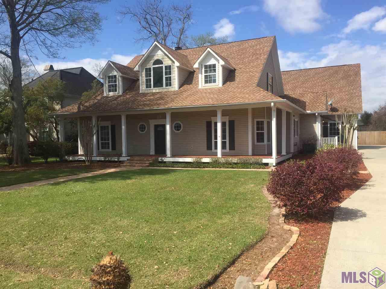 9142 Rose Place Baton Rouge, LA 70809 - Photo 2 of 17 Gallery Image 2