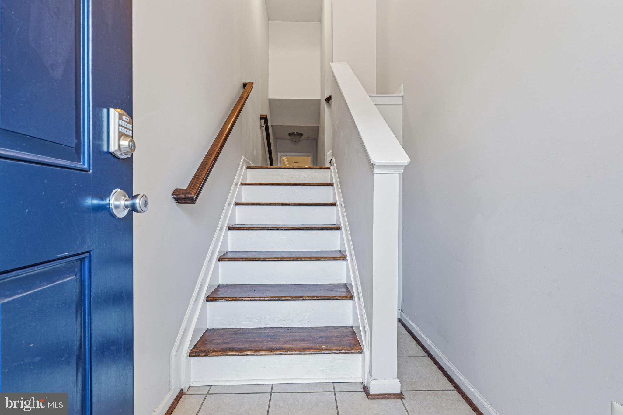 617 English Ivy Way Aberdeen, MD 21001 - Photo 23 of 35 a view of entryway