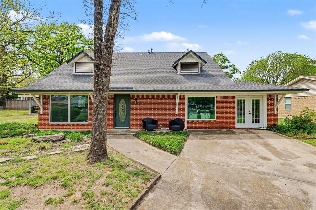 3245 Hartlee Field Road Denton, TX 76208 - Photo 1 of 27