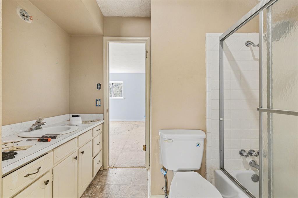 3245 Hartlee Field Road Denton, TX 76208 - Photo 14 of 27