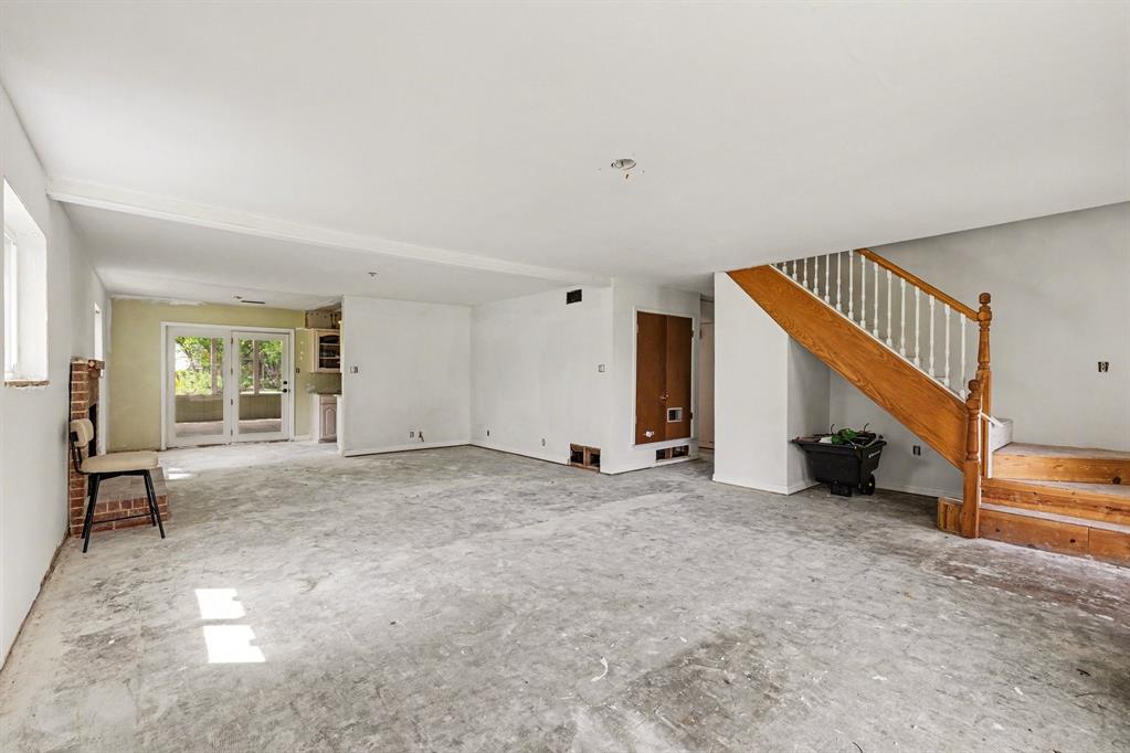 3245 Hartlee Field Road Denton, TX 76208 - Photo 5 of 27