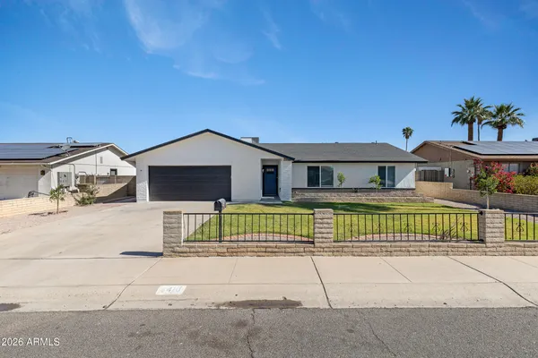 $425,000 | 4410 West Poinsettia Drive, Glendale, AZ 85304