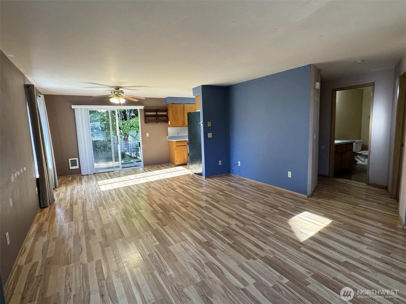803 South Laventure Road, Unit A Mount Vernon, WA 98274 - Photo 8 of 14 Gallery Image 8