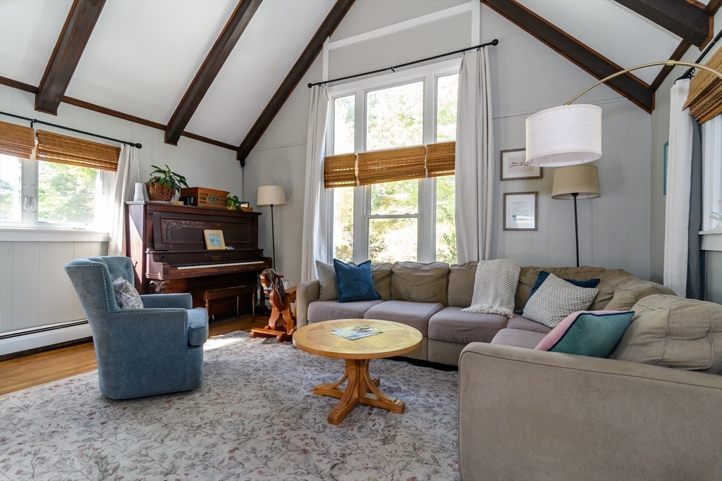 44 Cotuit Road Bourne, MA 02532 - Photo 6 of 32