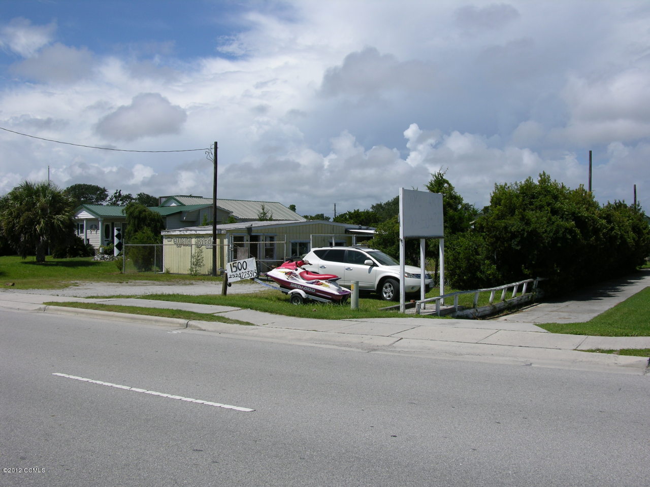 405 Cedar Point Boulevard Swansboro, NC 28584 - Photo 2 of 11 Additional Road Front View