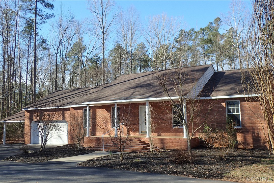 6343 Cagwin Road Quinton, VA 23124 - Photo 2 of 46 Gallery Image 2