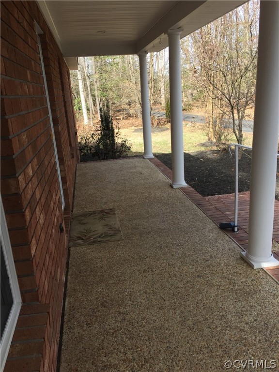 6343 Cagwin Road Quinton, VA 23124 - Photo 3 of 46 Gallery Image 3