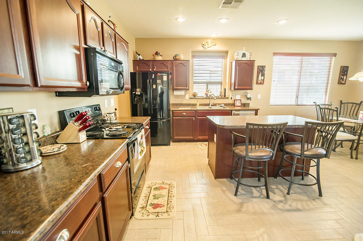 1194 West Love Road San Tan Valley, AZ 85143 - Photo 18 of 35 1194_wLoveRd_SanTanValley-79