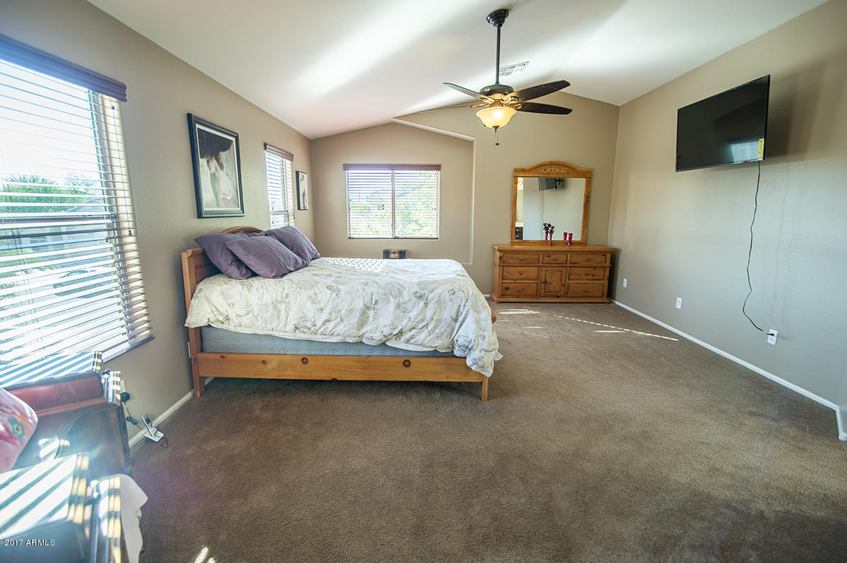 1194 West Love Road San Tan Valley, AZ 85143 - Photo 28 of 35 1194_wLoveRd_SanTanValley-41
