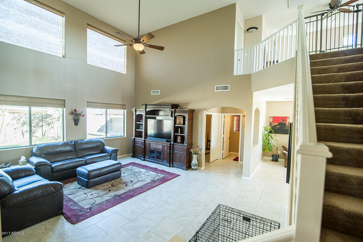 1194 West Love Road San Tan Valley, AZ 85143 - Photo 31 of 35 1194_wLoveRd_SanTanValley-56