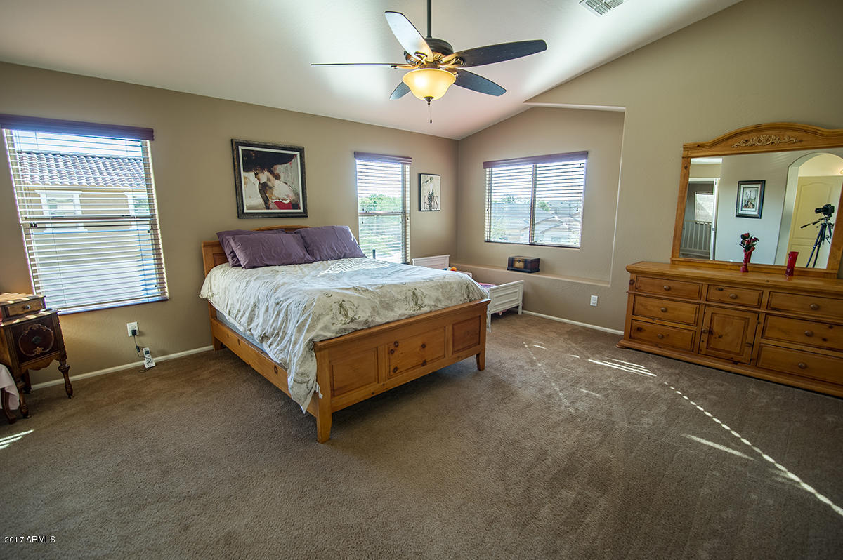 1194 West Love Road San Tan Valley, AZ 85143 - Photo 8 of 35 1194_wLoveRd_SanTanValley-42