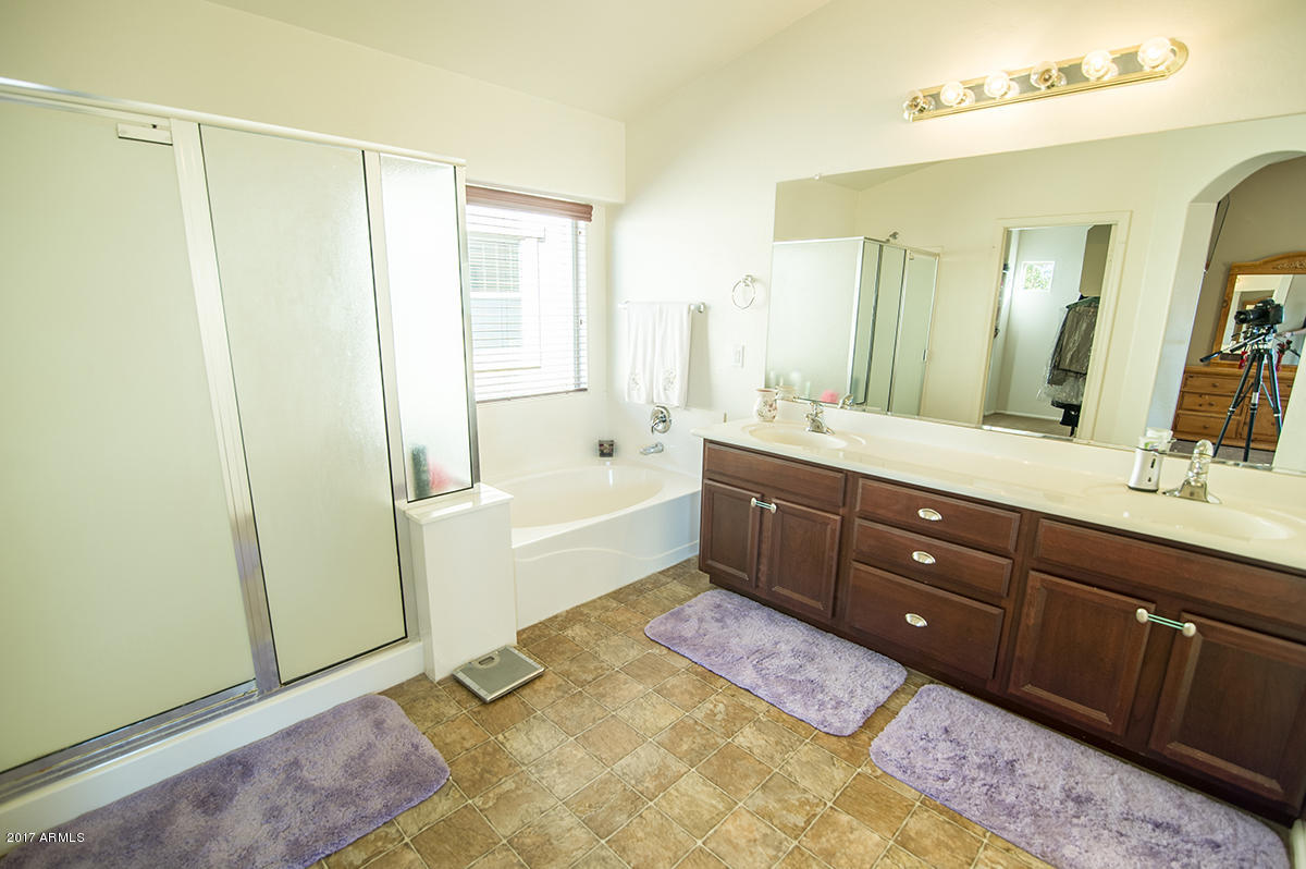 1194 West Love Road San Tan Valley, AZ 85143 - Photo 9 of 35 1194_wLoveRd_SanTanValley-48