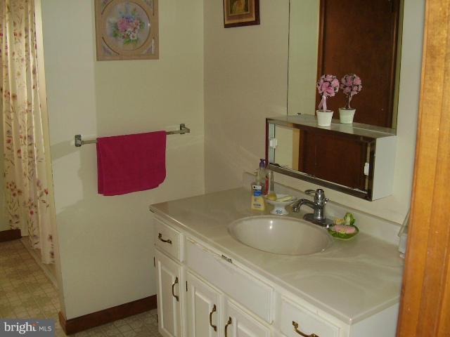 170 Ridge Road Rising Sun, MD 21911 - Photo 21 of 22 Bath