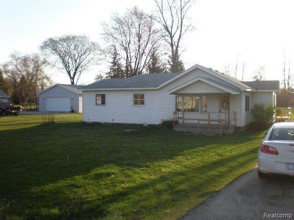 1920 Range Road Port Huron, MI 48060 - Photo 2 of 14 zz-mfsopt-P3280005.jpg