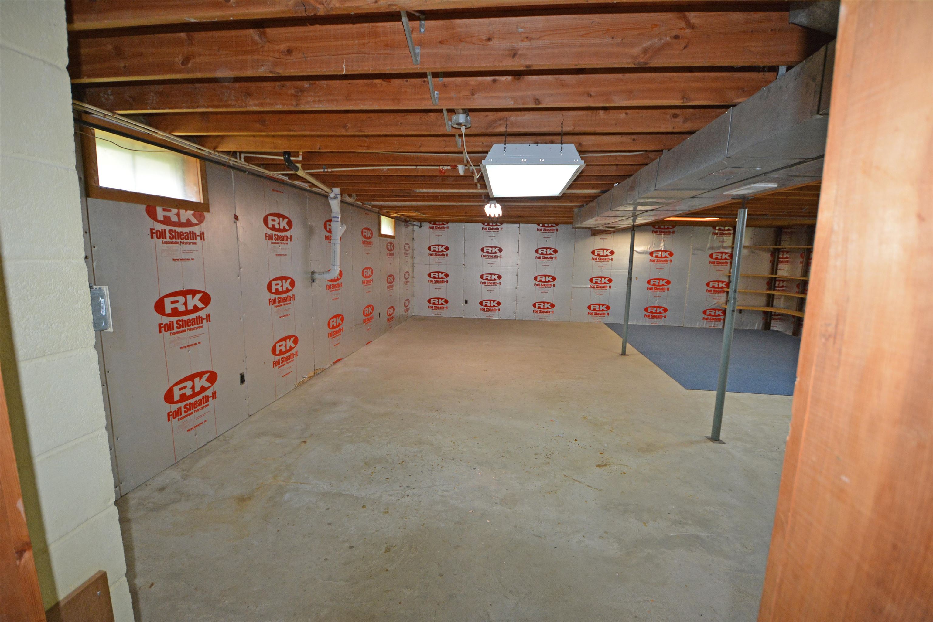 13296 Cinder Road Beulah, MI 49617 - Photo 37 of 49 1900353-36.JPG