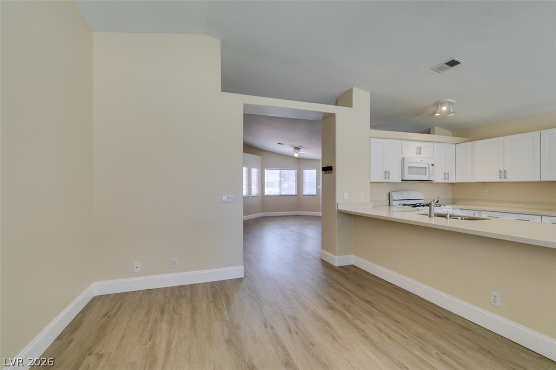2325 Ramsgate Drive Henderson, NV 89074 - Photo 16 of 41 Gallery Image 16