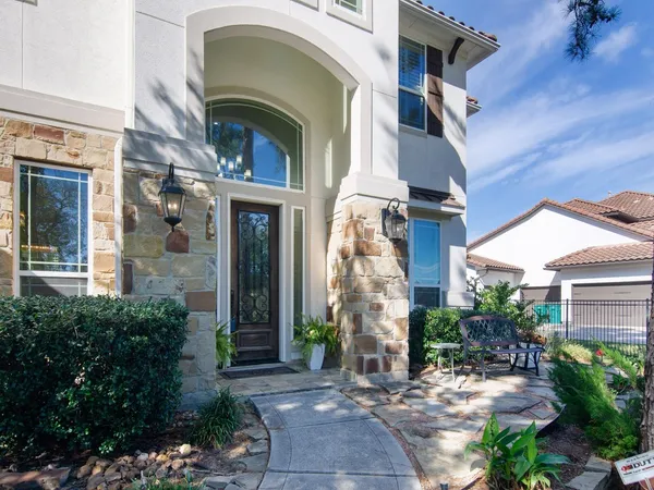 $1,650,000 | 7242 Lake Paloma Trail, The Woodlands, TX 77389