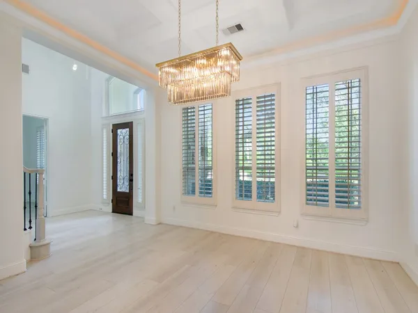 $1,650,000 | 7242 Lake Paloma Trail, The Woodlands, TX 77389