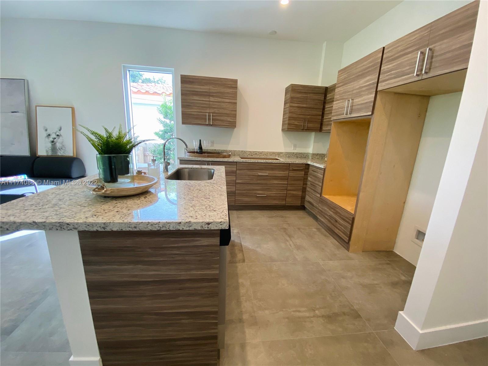 3653 Southwest 25th Street, Unit 3653 Miami, FL 33133 - Photo 11 of 26