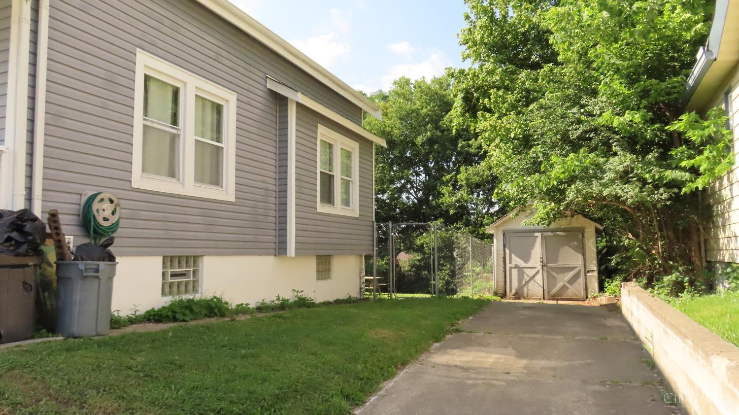 4302 Harding Avenue Cheviot, OH 45211 - Photo 19 of 24