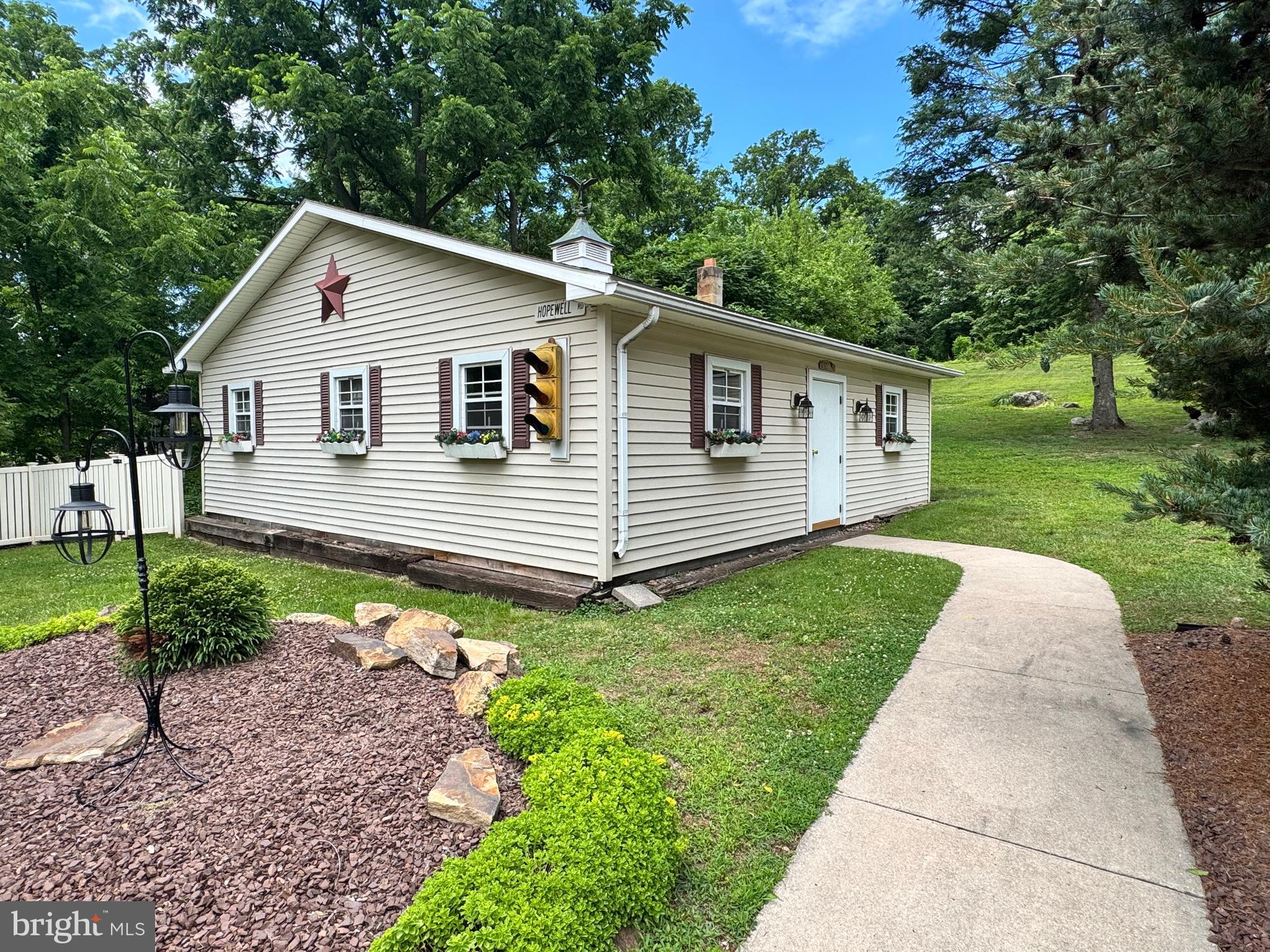 2540 Hopewell Road Elverson, PA 19520 - Photo 49 of 52