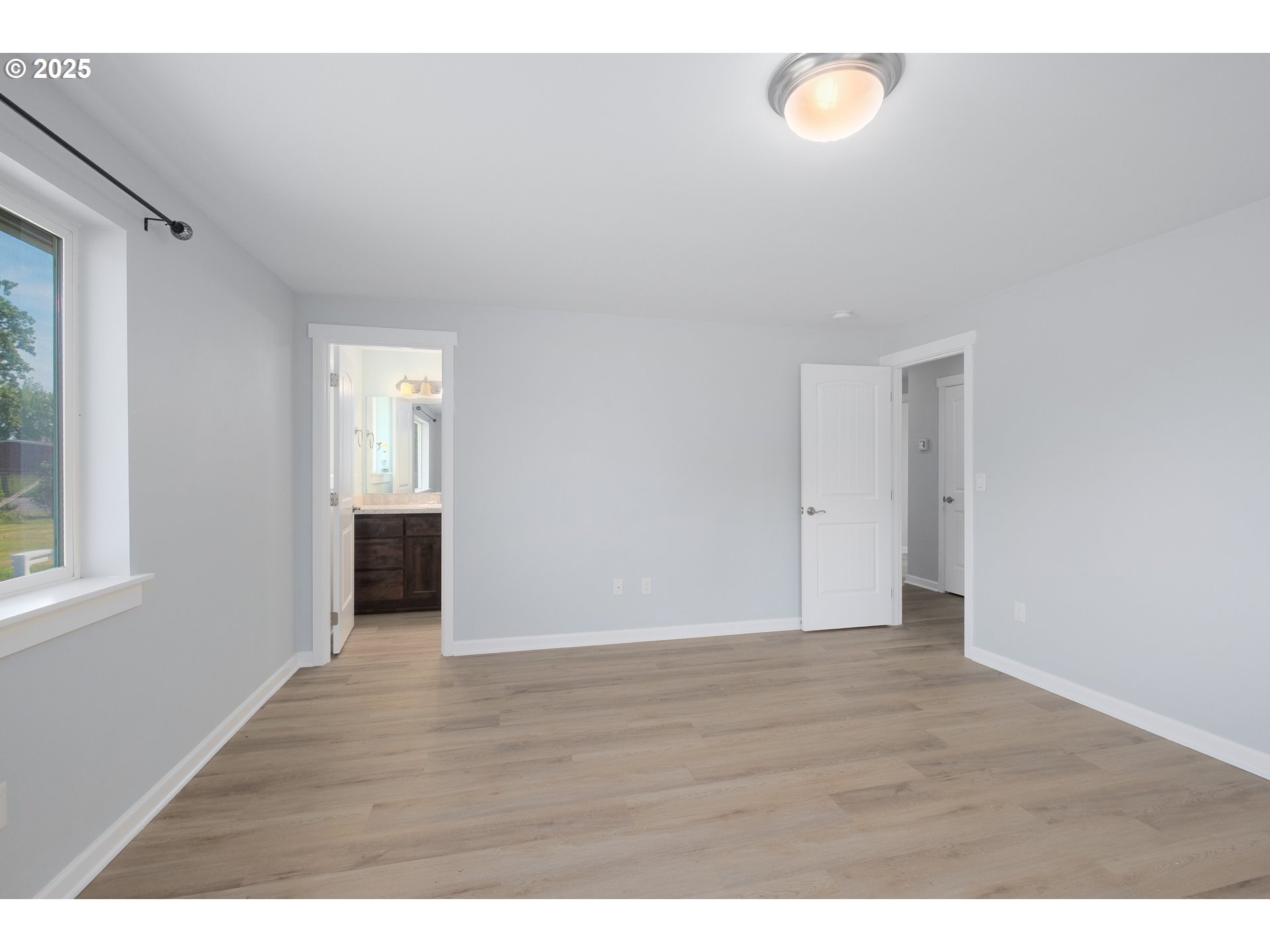 5615 Macleay Road Southeast Salem, OR 97317 - Photo 14 of 45 Gallery Image 14