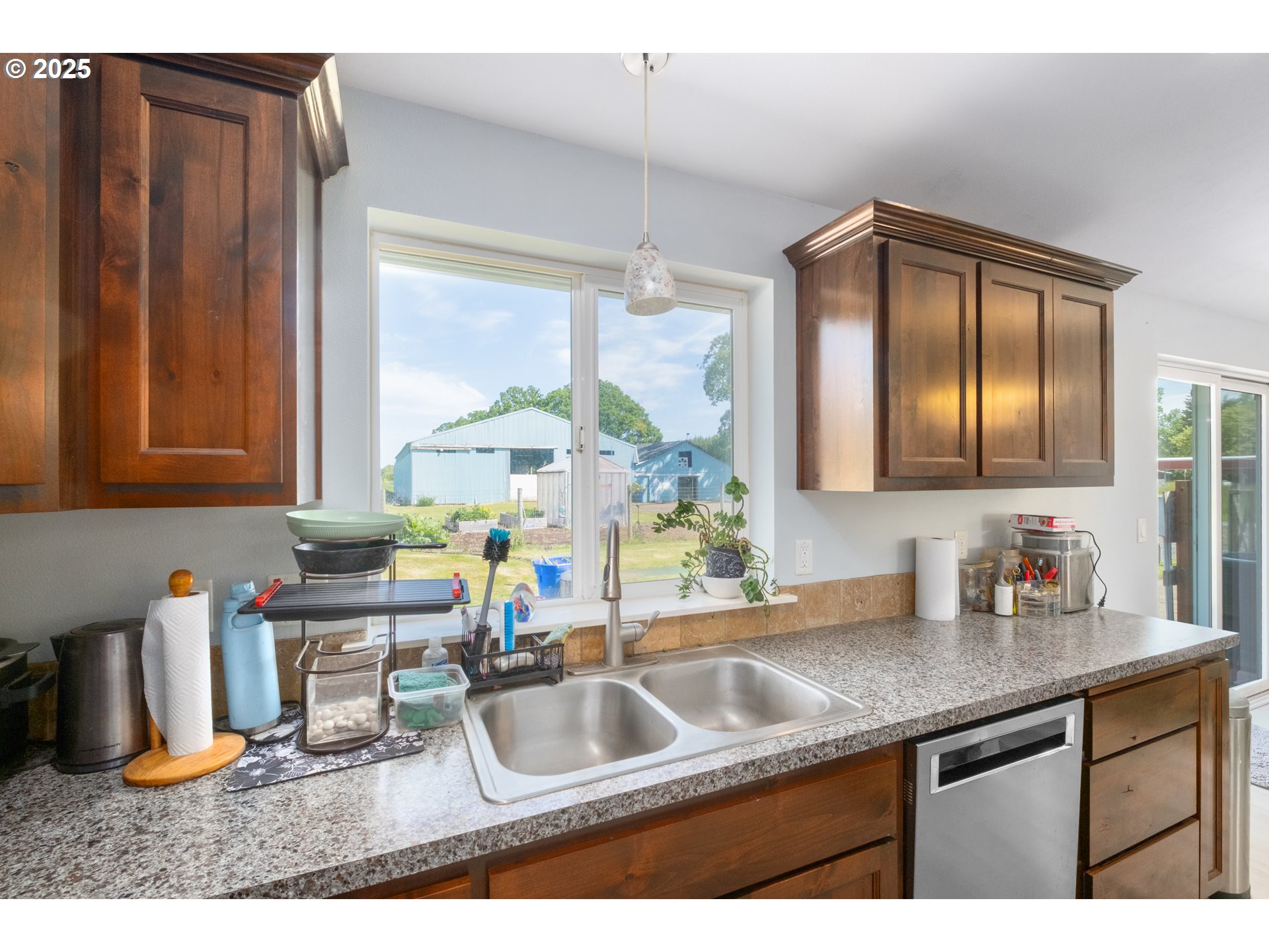 5615 Macleay Road Southeast Salem, OR 97317 - Photo 10 of 45 Gallery Image 10