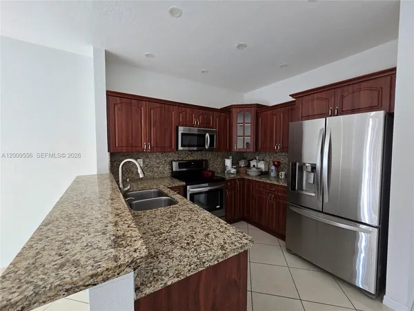 $2,850 | 10924 Southwest 182nd Lane, Miami, FL 33157
