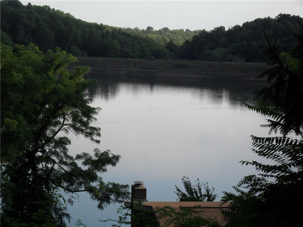 140 Le Pointe Road Greensburg, PA 15601 - Photo 11 of 22 Gallery Image 11