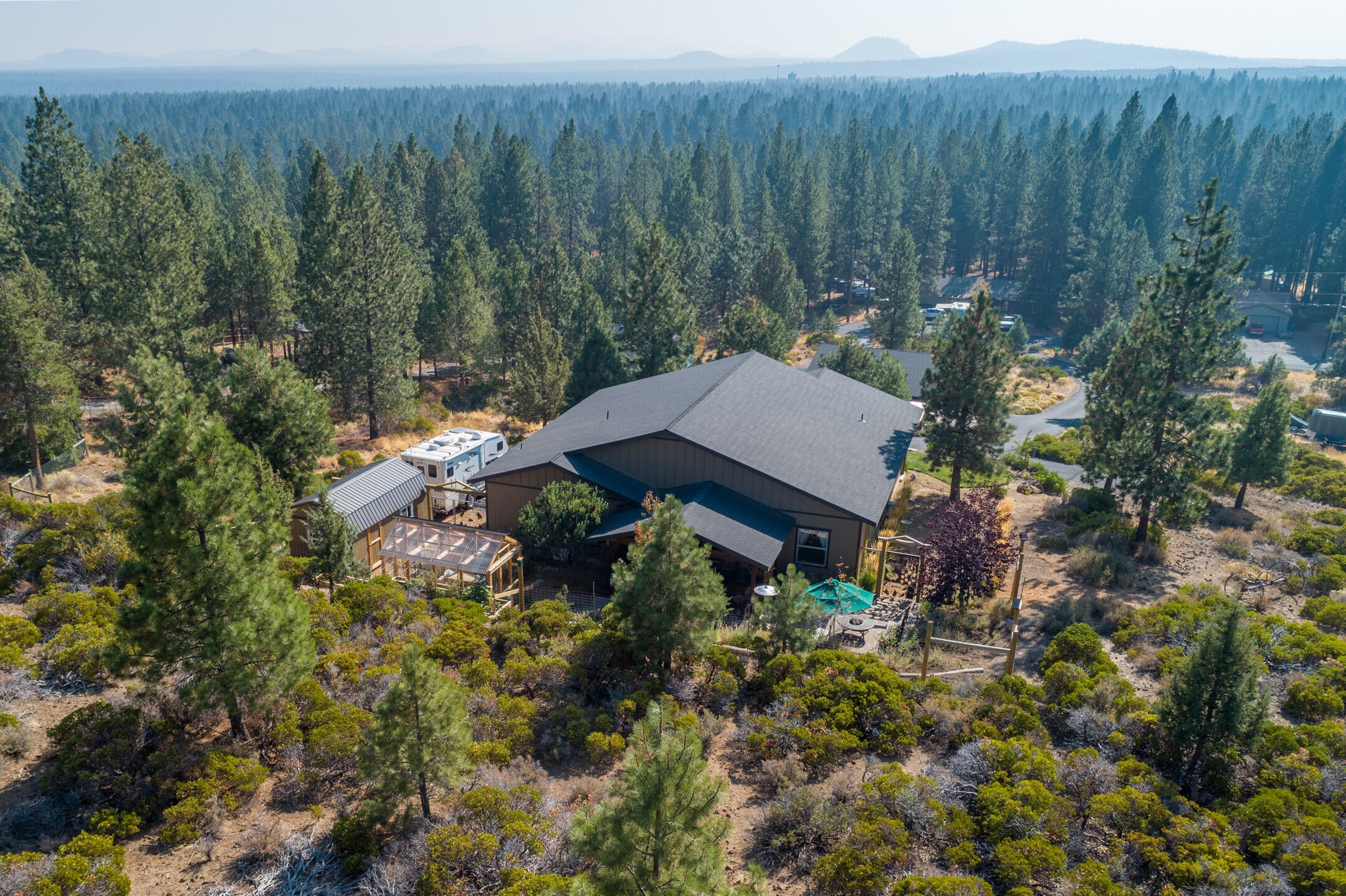 19088 Pumice Butte Road Bend, OR 97702 - Photo 4 of 39 19088 Arial View House No Side