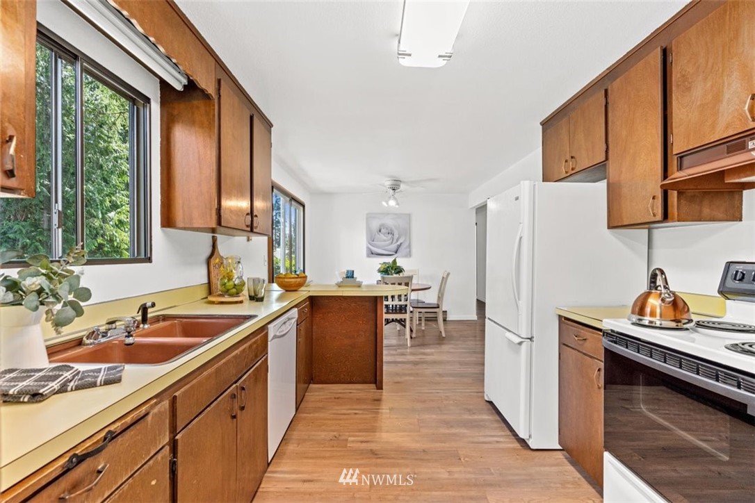 22307 17th Place West Bothell, WA 98021 - Photo 12 of 26