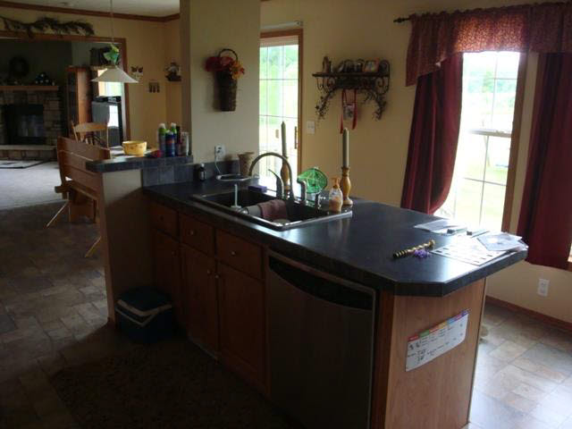 12382 James Carleton, MI 48117 - Photo 3 of 12 20368930-2.JPG