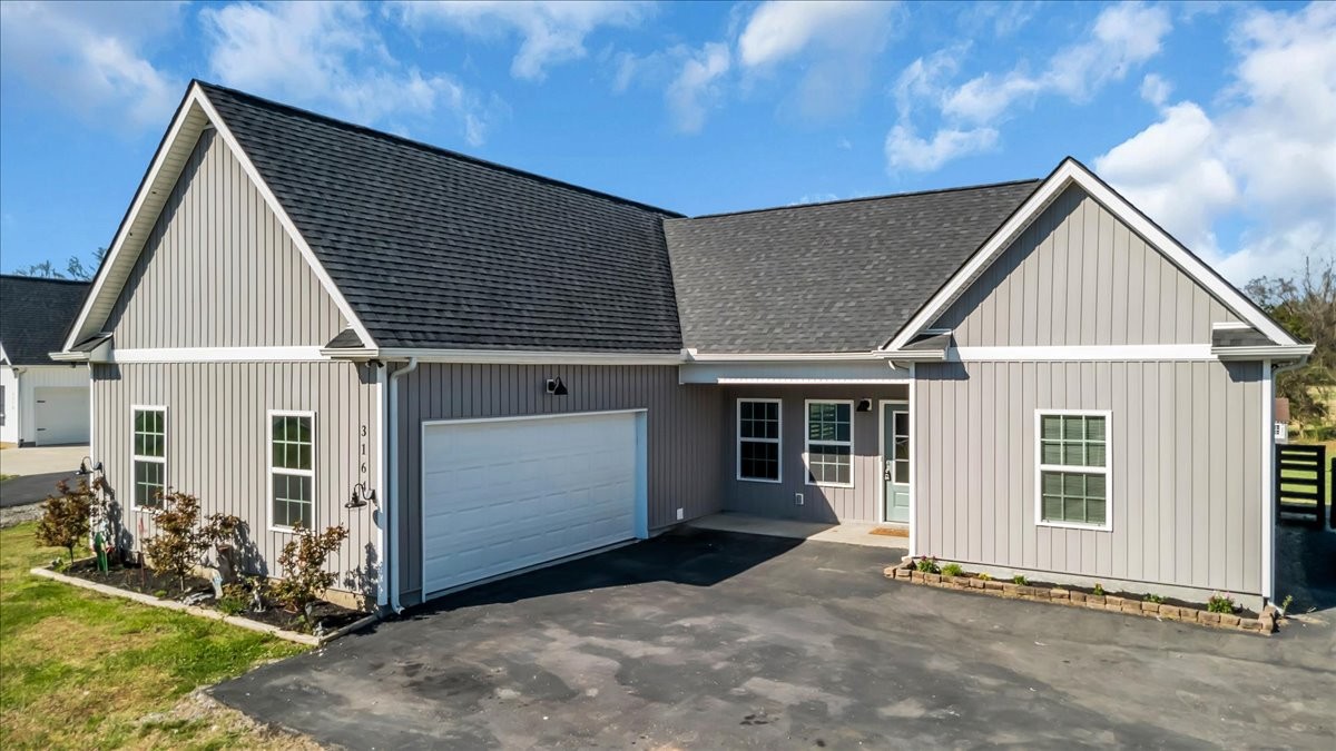 3164 Rucker Road Christiana, TN 37037 - Photo 53 of 67 a view of a house with backyard