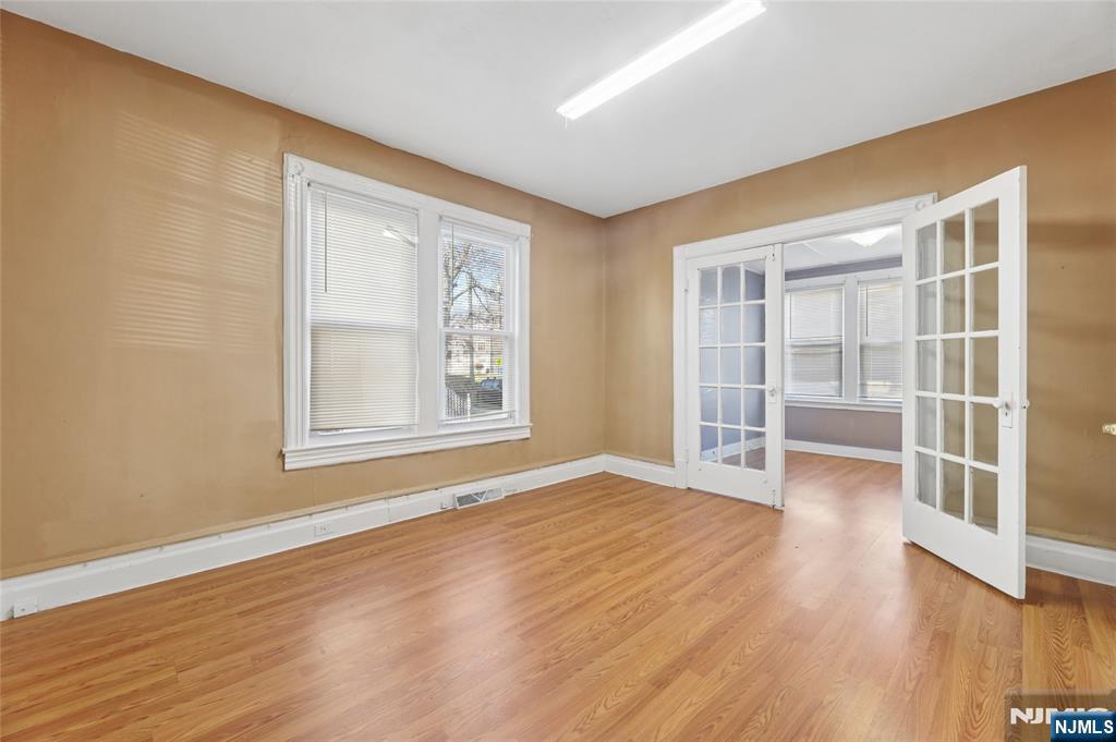 59 Home Avenue Rutherford, NJ 07070 - Photo 27 of 39