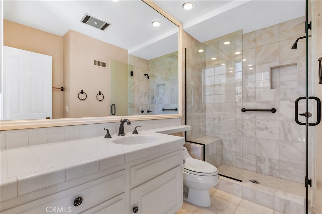 12305 Ridge Circle Los Angeles, CA 90049 - Photo 50 of 59