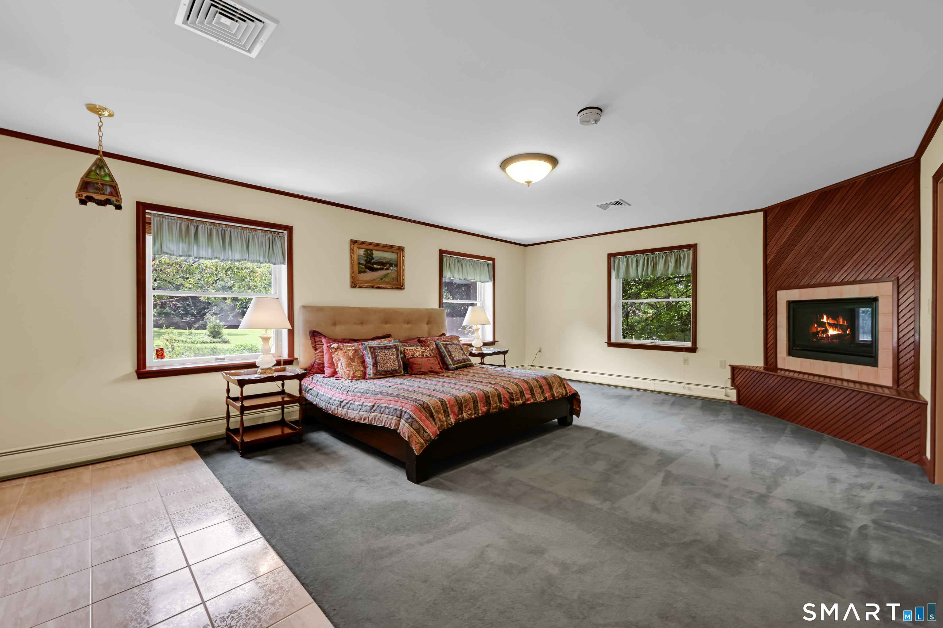 24 Scuppo Road Woodbury, CT 06798 - Photo 14 of 40 Primary en suite 1 main level