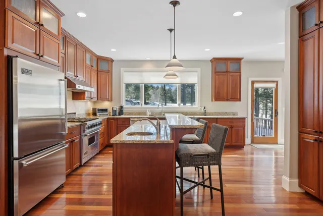 $1,695,000 | 20 Fairway Drive, Newry, ME 04261