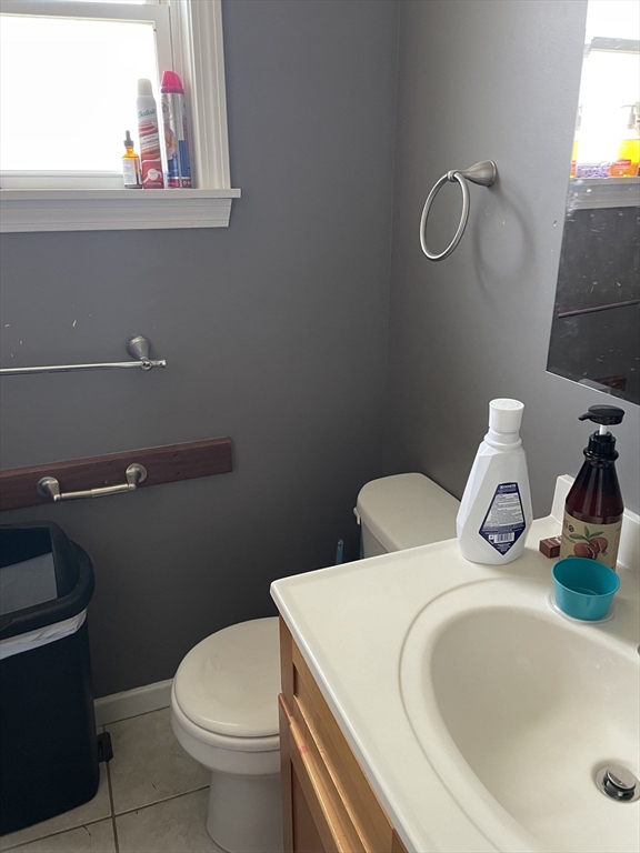 40 Ames Street Springfield, MA 01104 - Photo 11 of 14