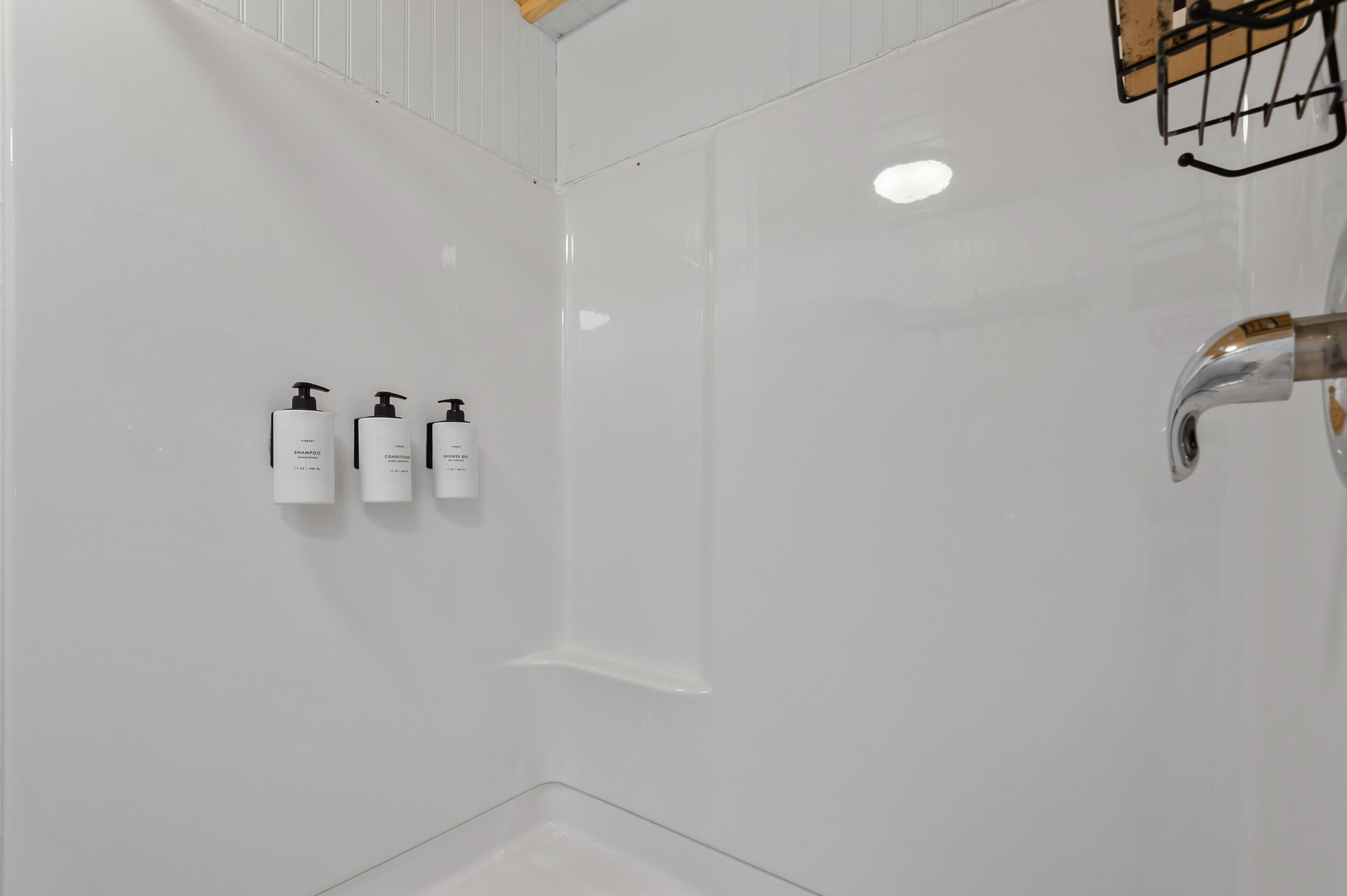 84 Manor Drive Rangeley, ME 04970 - Photo 19 of 48 _JRV1408