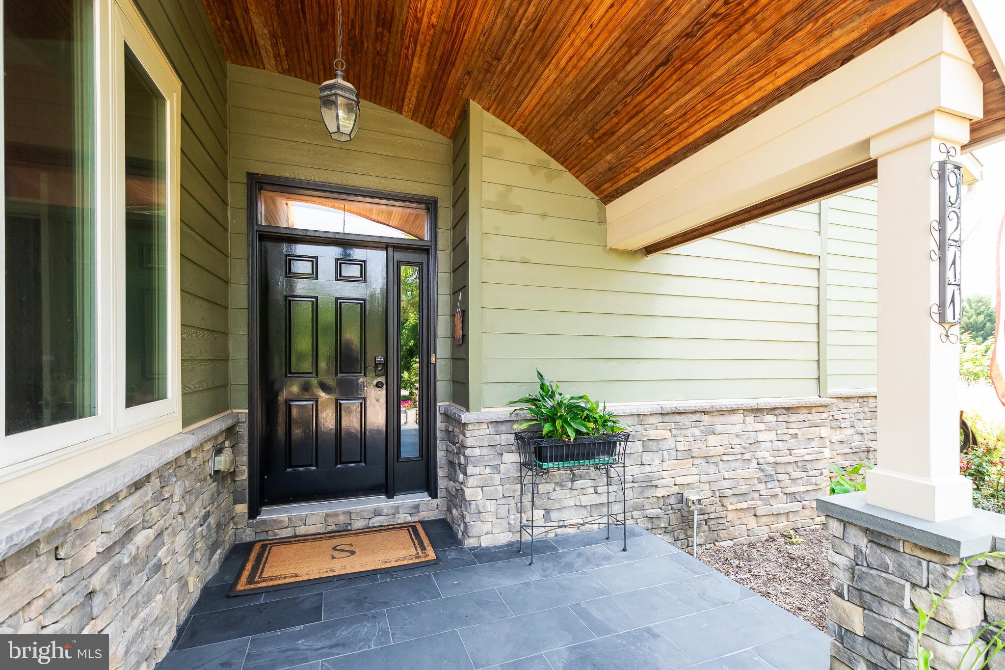 9211 Ox Road Lorton, VA 22079 - Photo 2 of 44 a view of front door