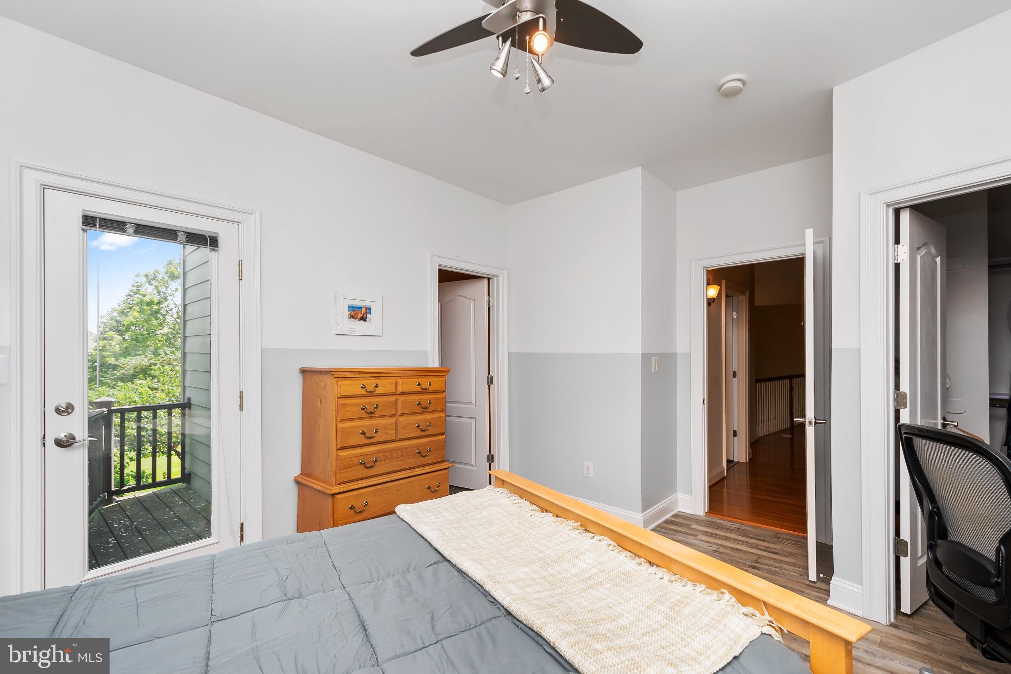 9211 Ox Road Lorton, VA 22079 - Photo 27 of 44 a bedroom with a bed and a window